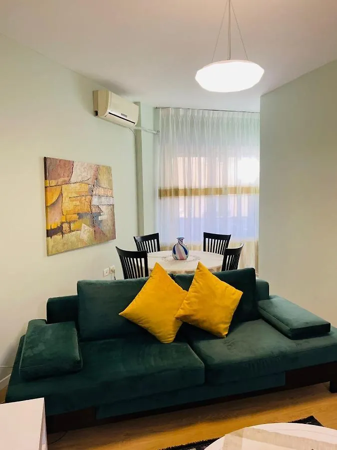 New Apartment In Center Of Тирана