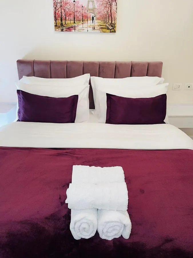 New Apartment In Center Of Тирана
