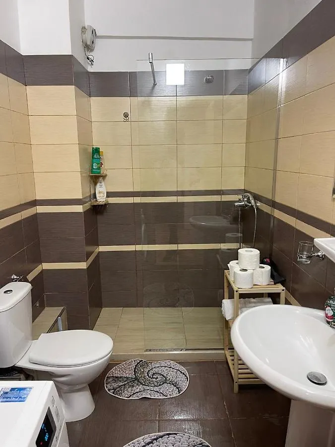 New Apartment In Center Of Тирана