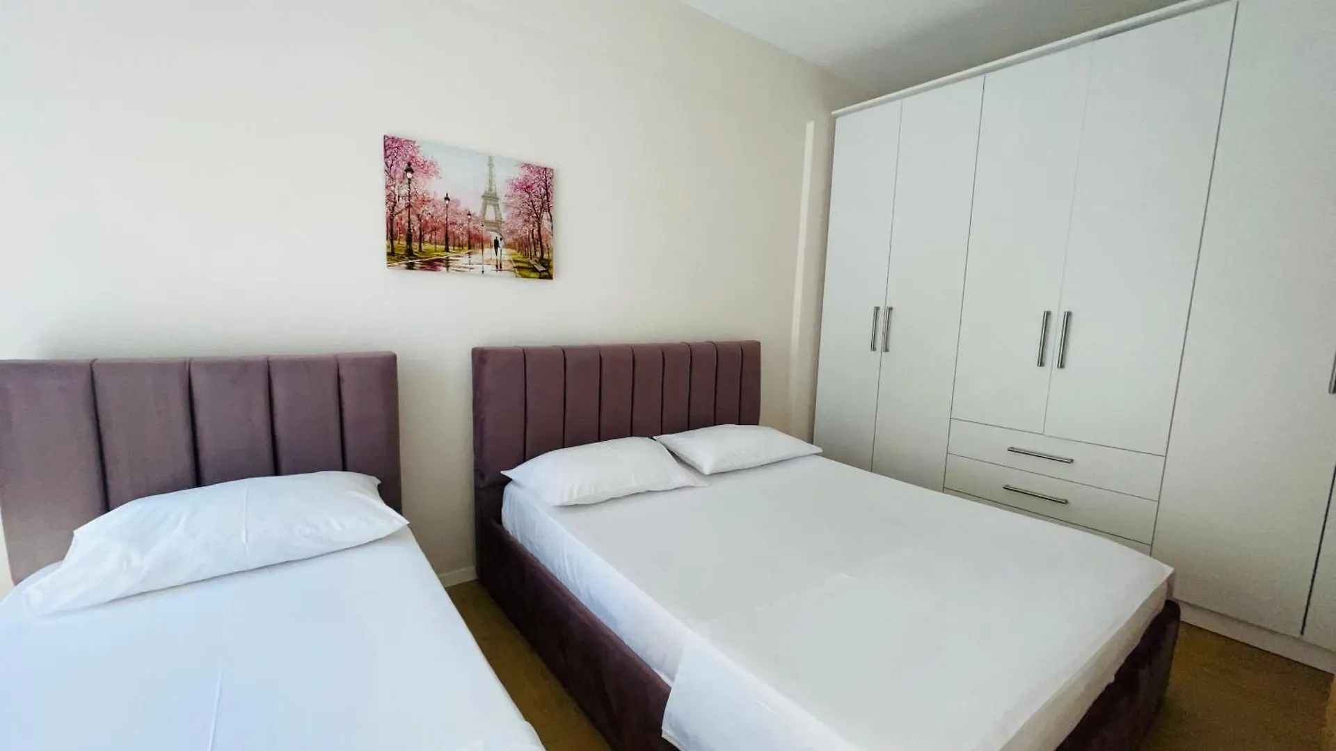 New Apartment In Center Of Тирана 0*,  Албания